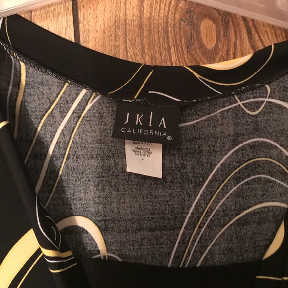 Yellow/black blouse - Picture 2 of 2